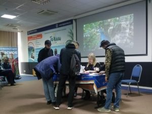 Специалисты миграционного центра Краснодарского края проконсультировали работающих в Сочи мигрантов