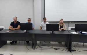 5 сентября 2023 года специалисты Миграционного центра Кубани приняли участие в консультации для мигрантов, осуществляющих трудовую деятельность в строительных подрядных организациях.