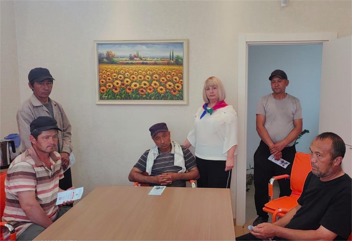 Выездные мероприятия ГКУ КК «Многофункциональный миграционный центр» в Выселковский район.
