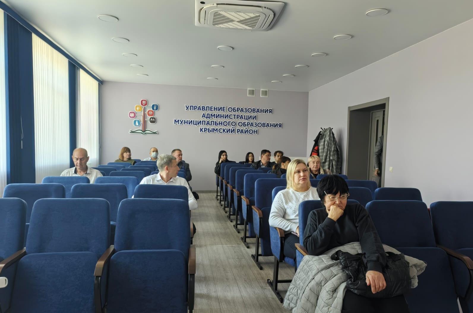 Выездные мероприятия ГКУ КК «Многофункциональный миграционный центр» в Крымский район