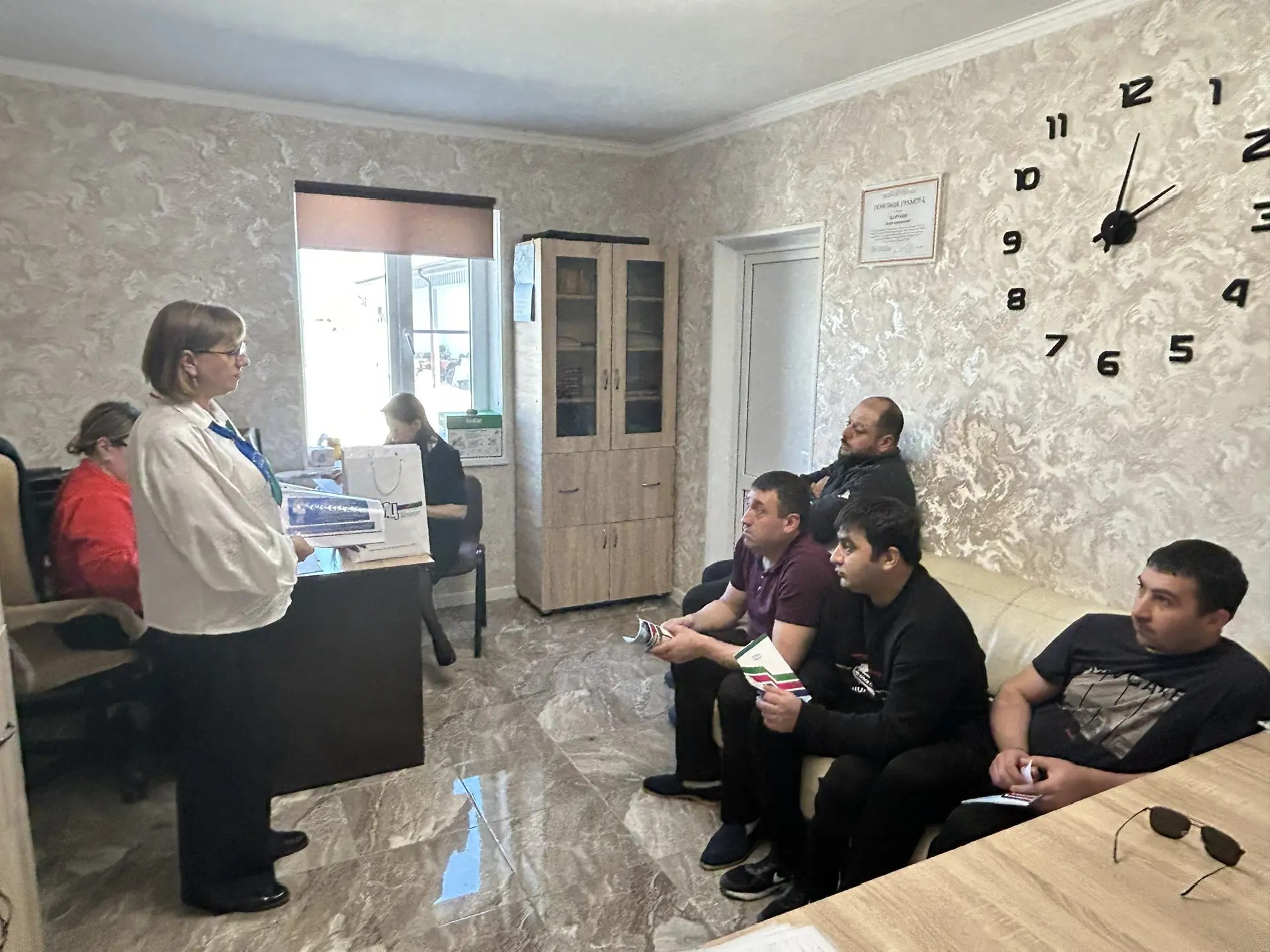 Выездные мероприятия ГКУ КК «Многофункциональный миграционный центр» в Абинский район