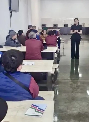 Выездное мероприятие ГКУ КК «Многофункциональный миграционный центр» в Крыловский район.