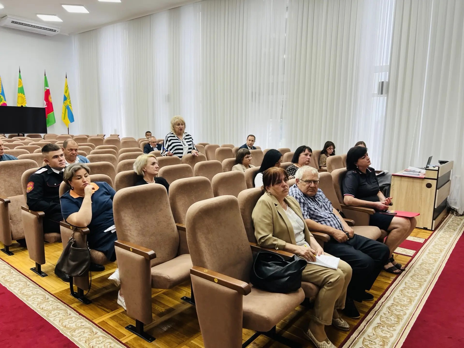 Выездное мероприятие ГКУ КК «Многофункциональный миграционный центр» в Каневской район.