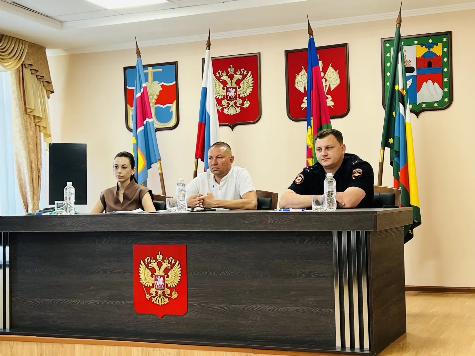 Выездное мероприятие ГКУ КК «Многофункциональный миграционный центр» в Темрюкский район.