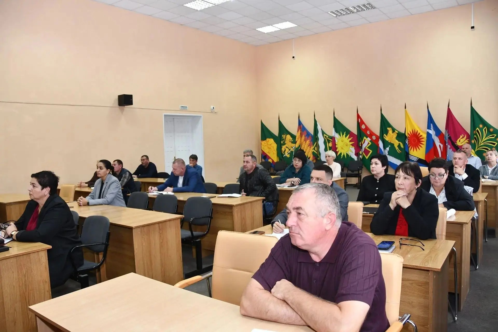 Выездное мероприятие ГКУ КК «Многофункциональный миграционный центр» в Северский район